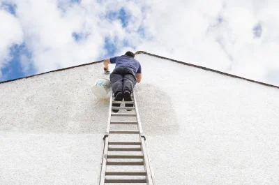 Peinture extérieure à Poumarous — façades et ravalement