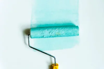 Peinture intérieure à Poumarous — murs, plafonds et boiseries